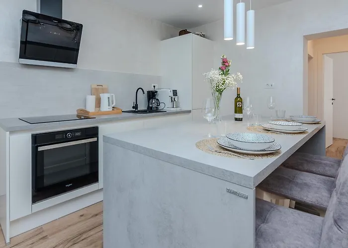 公寓 Coastal 扎达尔