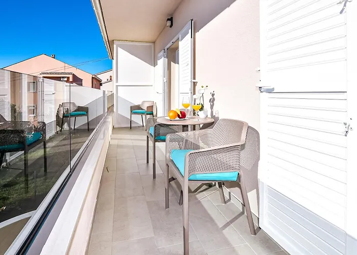 公寓 Coastal 扎达尔